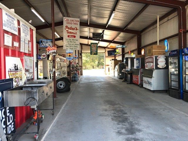 2216 Lamar St, Sweetwater, TX 79556
